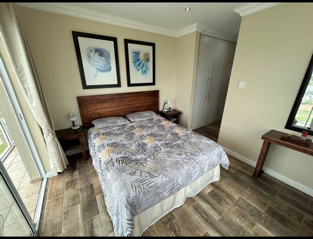 2 BEDROOM APARTMENT FOR SALE IN JEFFREYS BAY CENTRAL